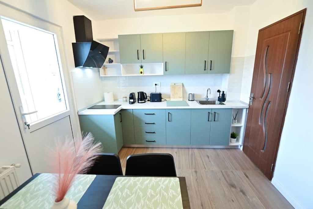 Flh - Apartament Damar Sibiu Ngoại thất bức ảnh